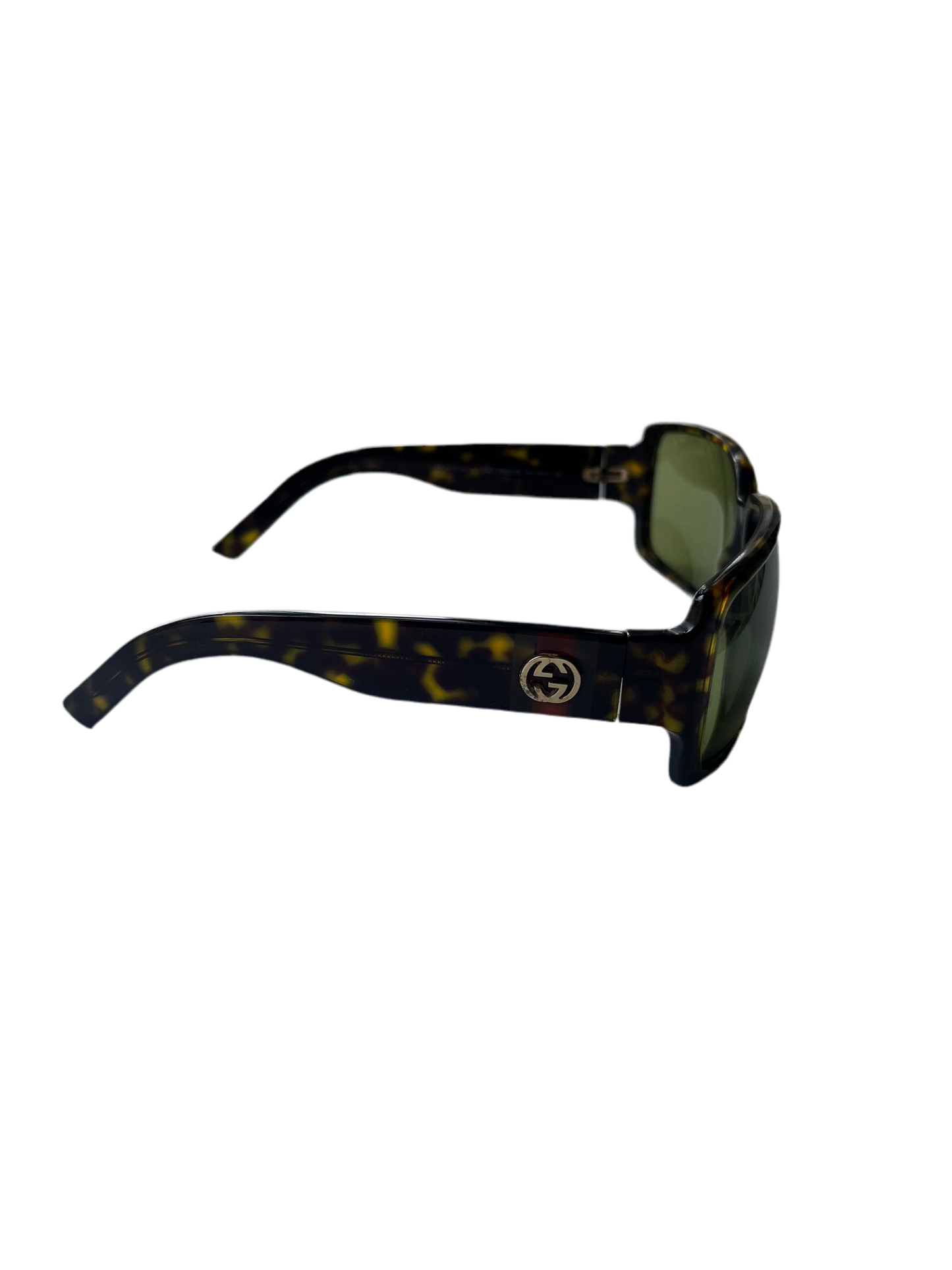 Gucci GG 2563/S – Retro Elegance Redefined