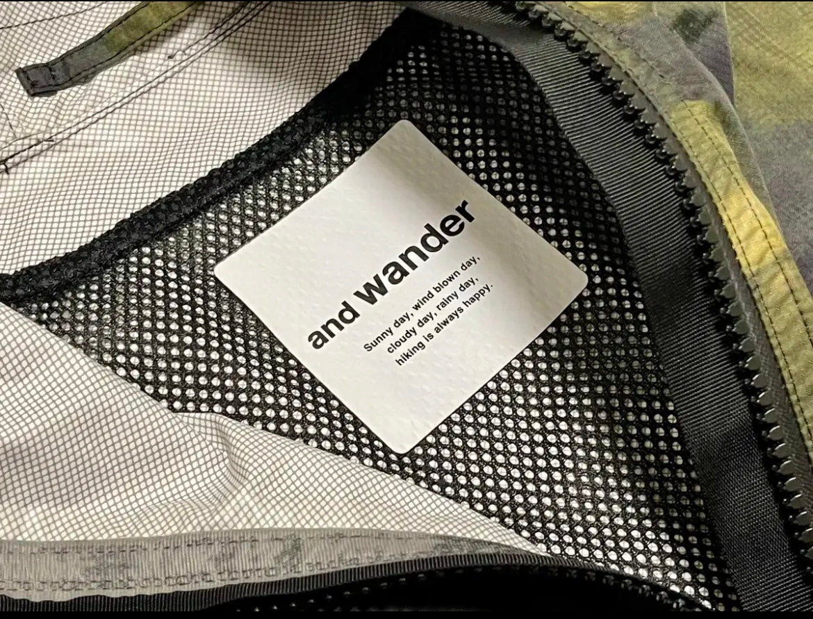 and wander Camouflage Pullover (2023)