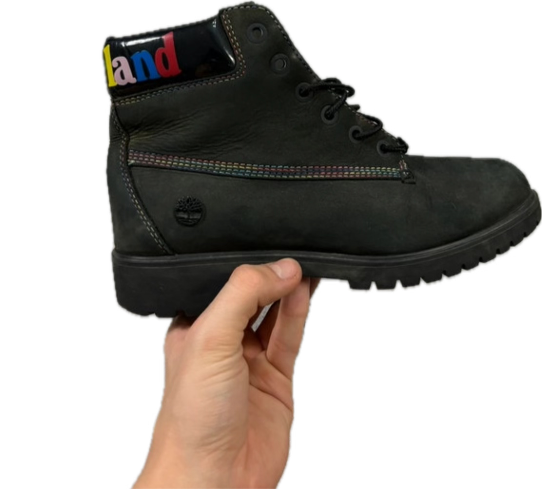 Timberland Coloured Spellout