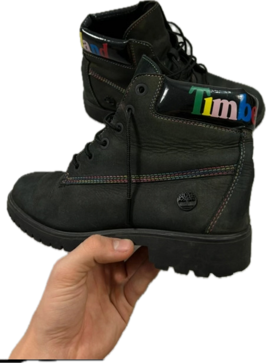 Timberland Coloured Spellout