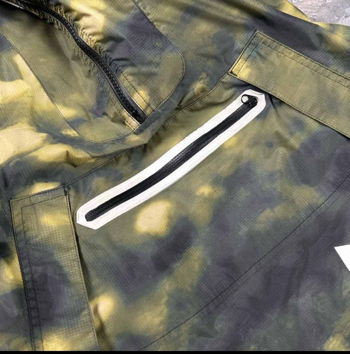 and wander Camouflage Pullover (2023)